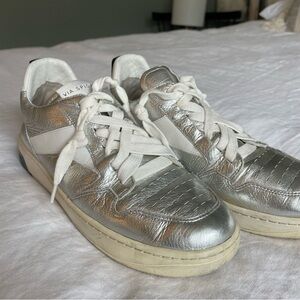 Via Spiga "Lowrie" Metallic Silver Leather Sneakers 6 Women's